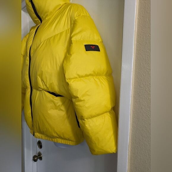 M2C yellow puffer jacket - Picture 2 of 5